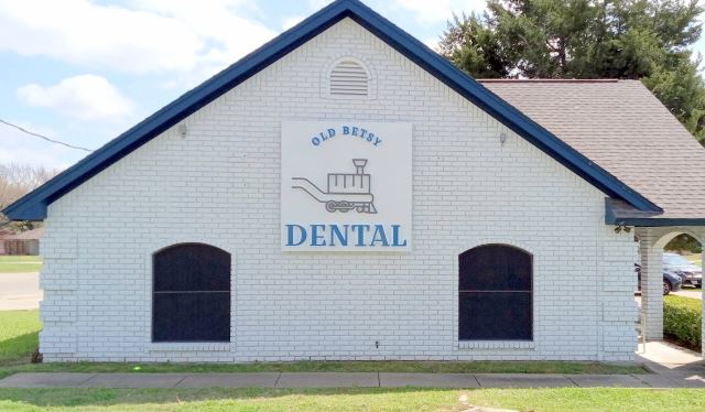 Old Betsy Dental Commercial Wall Signs
