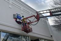 Hawaii Jr Storefront Signs